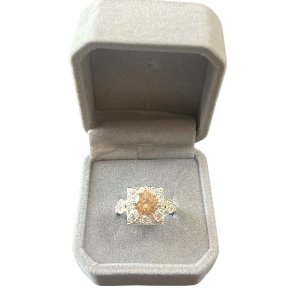 Elegant Silver Fashion Ring Sz - 8.25